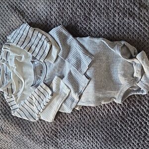 H&M Cream and Navy Striped Baby Bodysuit Set